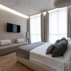 https://duomo-collection.it-lombardy.com